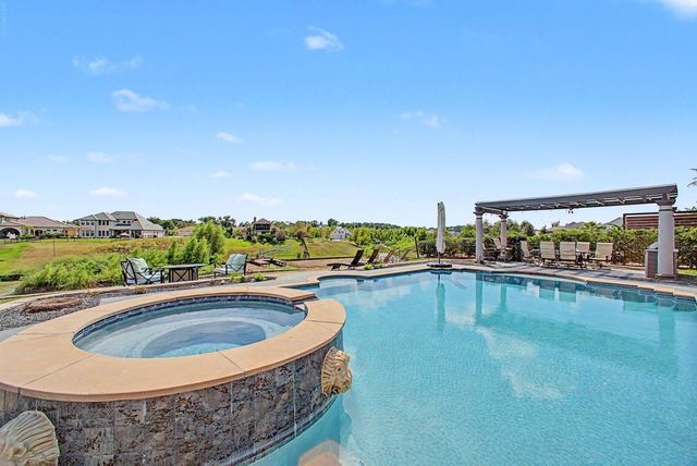11625 Grandview Drive, Montgomery, TX 77356