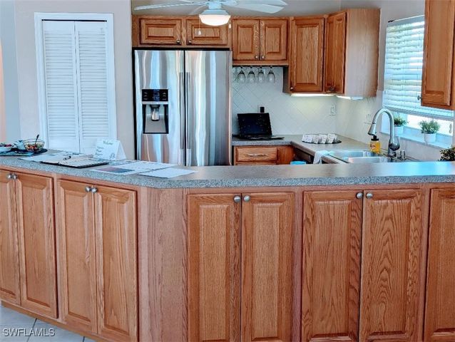 2019 SW 43rd TER, Cape Coral, FL 33914