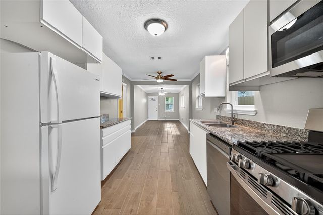 4208 Europa Street, Houston, TX 77022