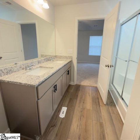 1428 Donhill Drive, Greer, SC 29651