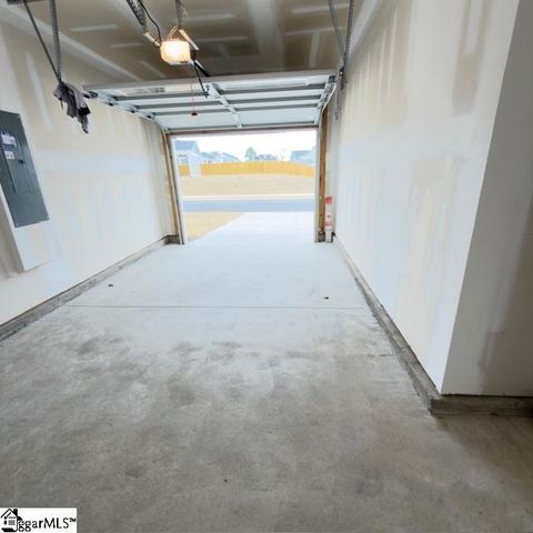 1428 Donhill Drive, Greer, SC 29651