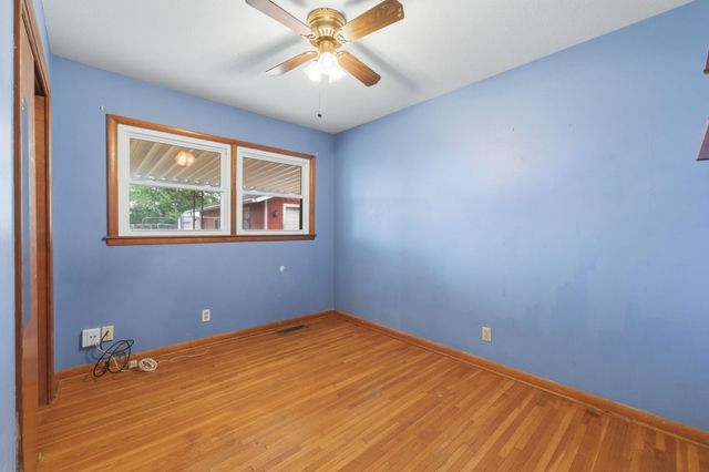 1101 W 4th St, Haysville, KS 67060