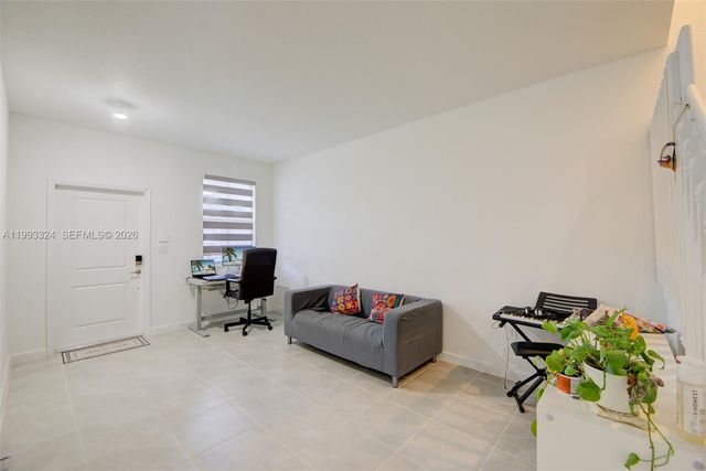 12604 NW 23rd Pl 0, Miami, FL 33167