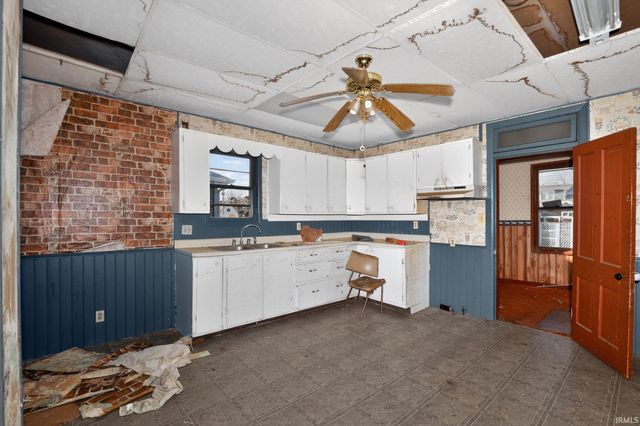 222 E 5th Street, Peru, IN 46970