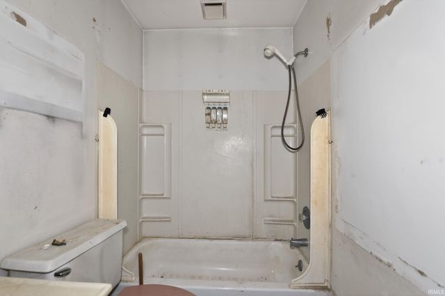 222 E 5th Street, Peru, IN 46970