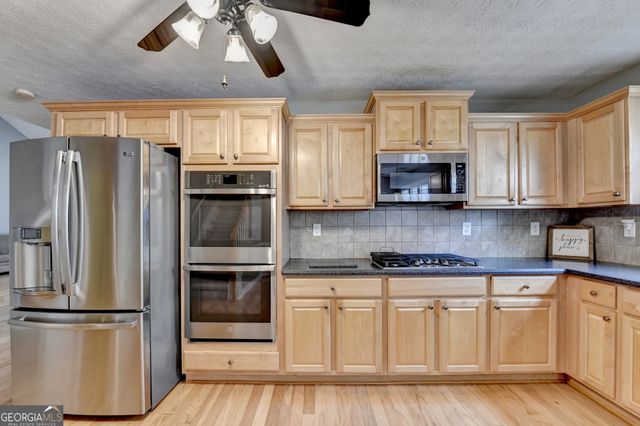 4614 Austin Hills Drive, Suwanee, GA 30024