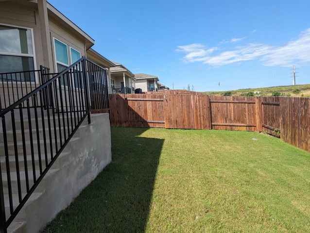 6400 Rounded Pebble, Buda, TX 78610