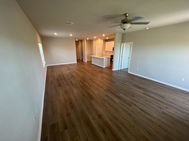 6400 Rounded Pebble, Buda, TX 78610
