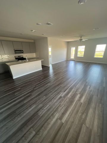 6400 Rounded Pebble, Buda, TX 78610