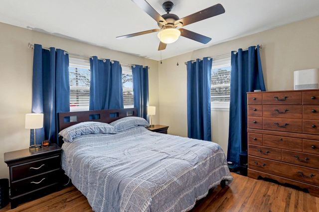 4103 W 10th St N, Wichita, KS 67212