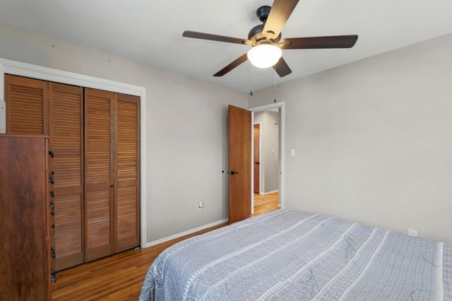 4103 W 10th St N, Wichita, KS 67212