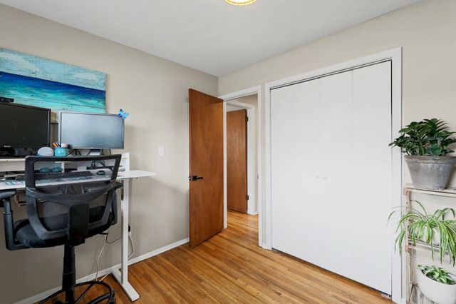 4103 W 10th St N, Wichita, KS 67212