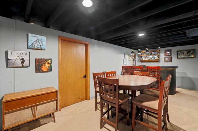 4103 W 10th St N, Wichita, KS 67212