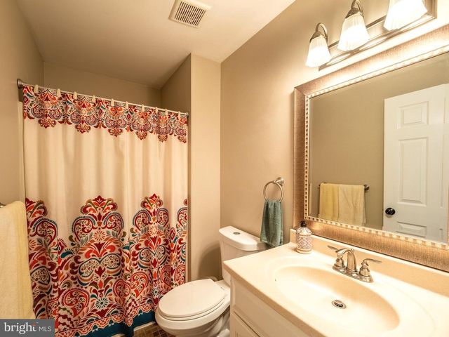 108 WOODLAKE DR, Marlton, NJ 08053