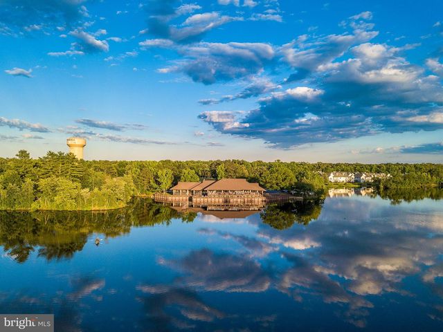 108 WOODLAKE DR, Marlton, NJ 08053