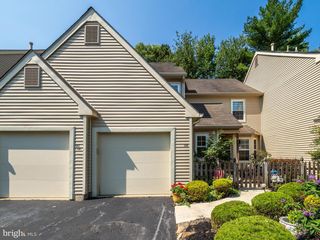 108 WOODLAKE DR, Marlton, NJ 08053