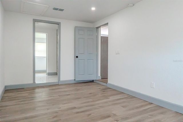 217 BETTY AVENUE S, Dundee, FL 33838