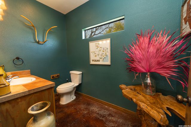 726 Tierra Linda, Concan, TX 78838