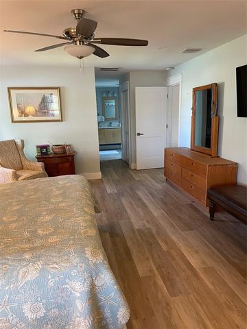 3 CREEK COURT, Palm Coast, FL 32137