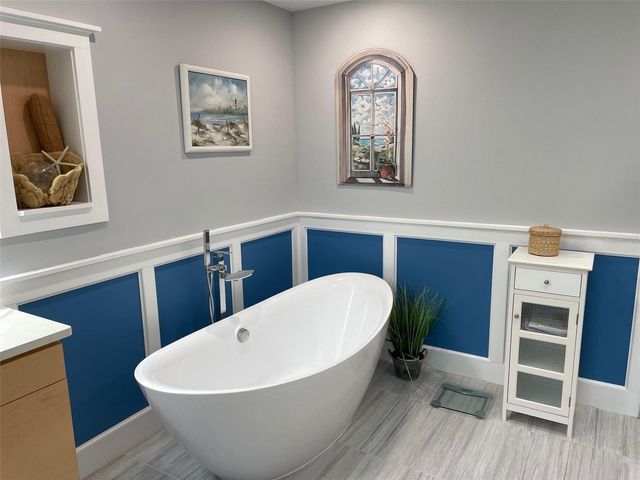 3 CREEK COURT, Palm Coast, FL 32137