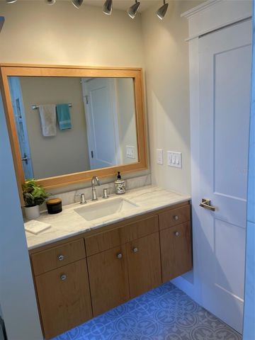 3 CREEK COURT, Palm Coast, FL 32137