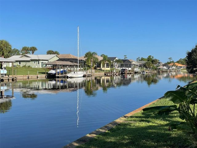 3 CREEK COURT, Palm Coast, FL 32137