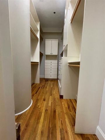 5005 Hidalgo Street 312, Houston, TX 77056