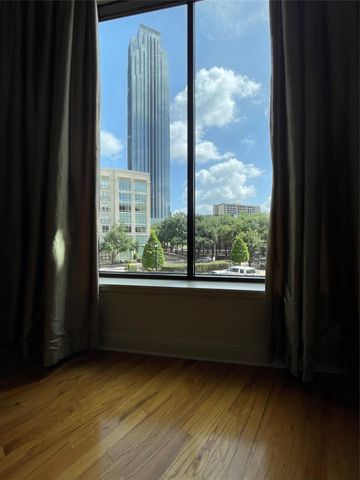 5005 Hidalgo Street 312, Houston, TX 77056