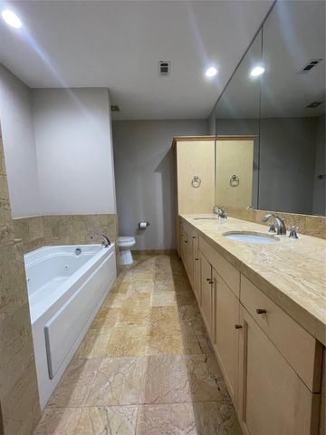 5005 Hidalgo Street 312, Houston, TX 77056