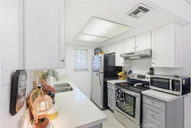 1328 Primrose Street 4, Upland, CA 91786