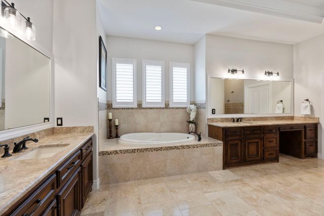 12702 Hunters Canyon Lane, Cypress, TX 77429