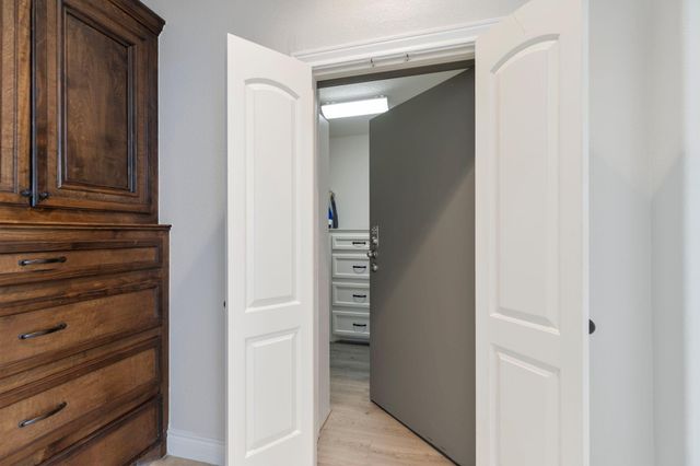 12702 Hunters Canyon Lane, Cypress, TX 77429