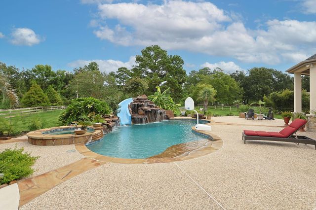 12702 Hunters Canyon Lane, Cypress, TX 77429