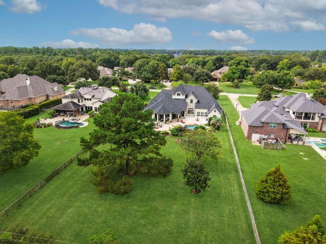 12702 Hunters Canyon Lane, Cypress, TX 77429