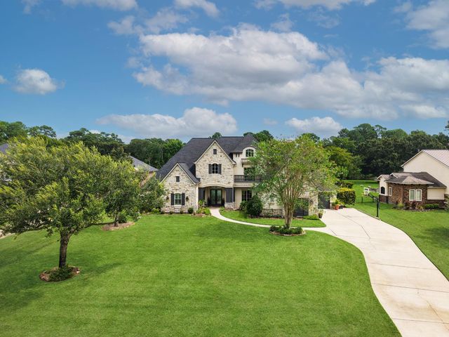 12702 Hunters Canyon Lane, Cypress, TX 77429
