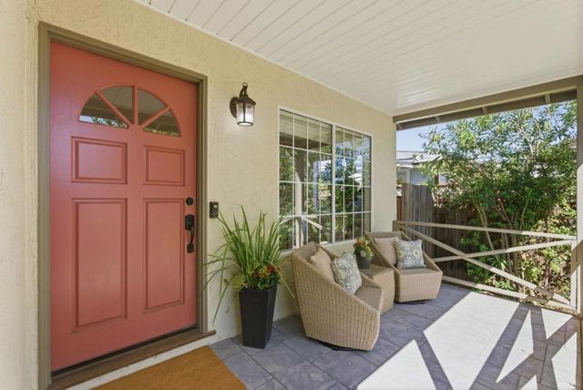 20571 Sunrise Drive, Cupertino, CA 95014