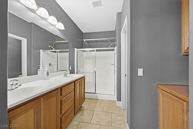 5517 Ovando Way, Las Vegas, NV 89122