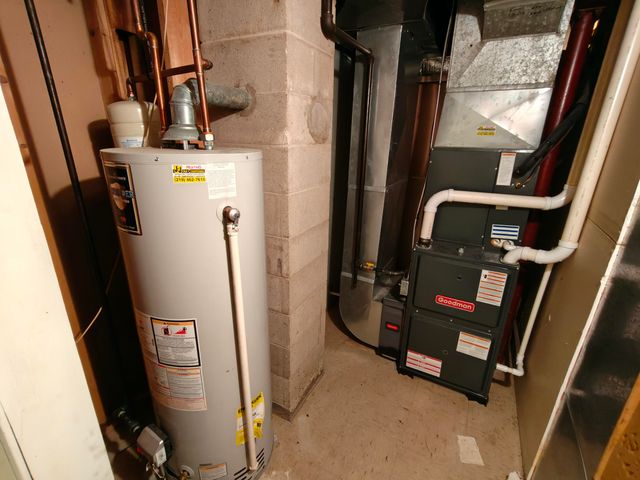 31 Smoke Road, Valparaiso, IN 46385