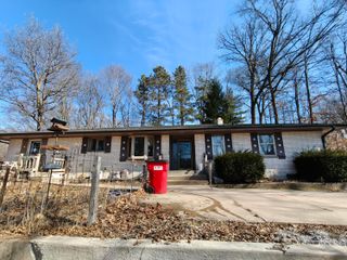 31 Smoke Road, Valparaiso, IN 46385