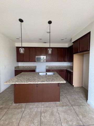 4104 sally ride, Sacramento, CA 95834