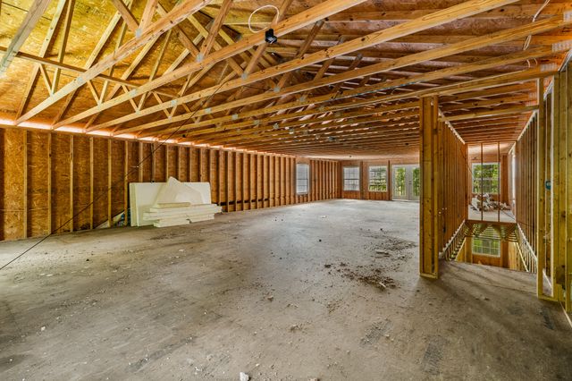 2115 Archie Rhinehart Parkway, Spencer, TN 38585