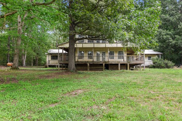 2115 Archie Rhinehart Parkway, Spencer, TN 38585