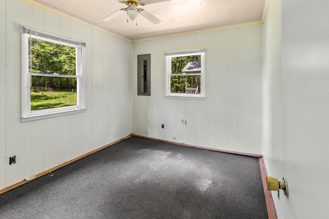 2115 Archie Rhinehart Parkway, Spencer, TN 38585