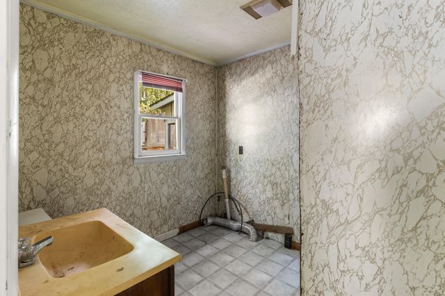 2115 Archie Rhinehart Parkway, Spencer, TN 38585