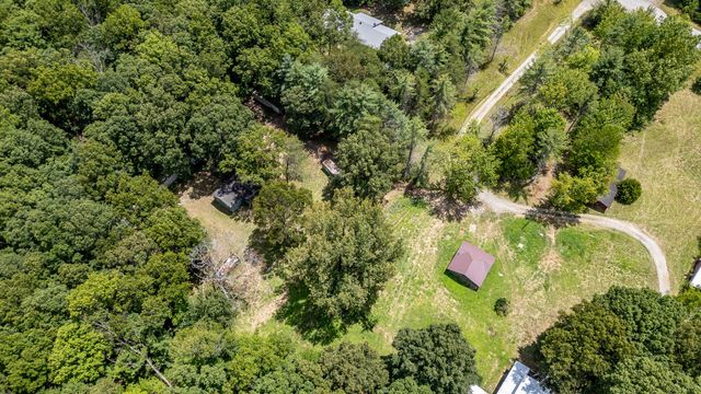 2115 Archie Rhinehart Parkway, Spencer, TN 38585
