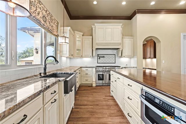 1054 Provence Place, New Braunfels, TX 78132