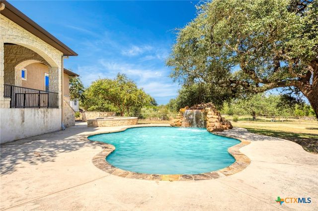 1054 Provence Place, New Braunfels, TX 78132
