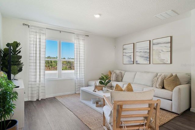 8595 CAPE FOX COVE, Lakeland, FL 33810