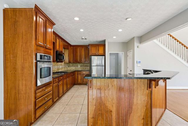 140 Lang Drive, Fayetteville, GA 30214