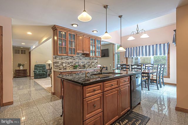 892 HOGBIN RD, Millville, NJ 08332